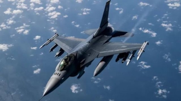 Українські пілоти почали навчання на літаках F-16. Як відбуваються тренування і коли закінчаться - INFBusiness