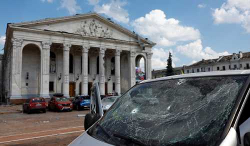 Берлінська прокоментувала скандал довкола виставки дронів у драмтеатрі Чернігова, куди влучила ракета - INFBusiness