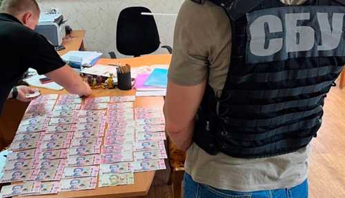 Кропивницький: у сприянні ухилянтам підозрюють посадовицю вишу (ФОТО) - INFBusiness