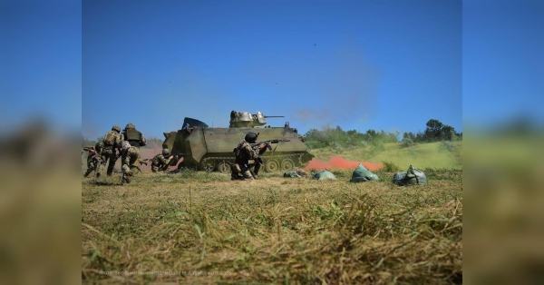Два гелікоптери, 24 артсистеми та 460 окупантів: в Генштабі розповіли про втрати ворога за добу - INFBusiness