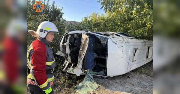 Не загинули лише дивом: у ДТП тяжко постраждали пасажири запорізької маршрутки (фото) - INFBusiness