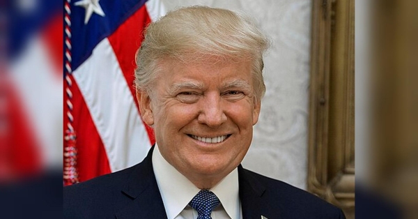 45-й президент США Дональд Трамп відповів відмовою на запрошення президента Володимира Зеленського приїхати в Україну і переконатися особисто у масштабах війни. «Конфлікт інтересів»: Трамп пояснив, чому не приїде в Україну на запрошення Зеленського - INFBusiness