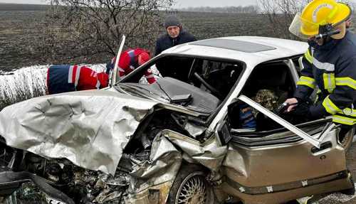 На Кіровоградщині під час ДТП травмувалися троє осіб (ФОТО, ВІДЕО) - INFBusiness