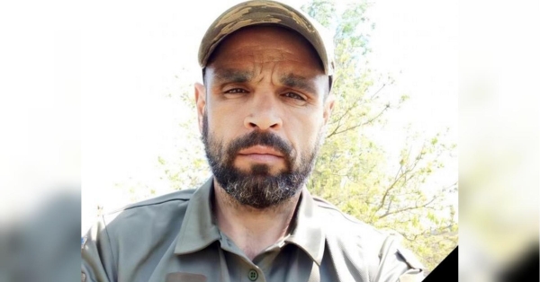 Під час жалобної ходи поруч з людьми йшов лелека: на Вінниччині поховали бійця, який віддав життя за Україну - INFBusiness