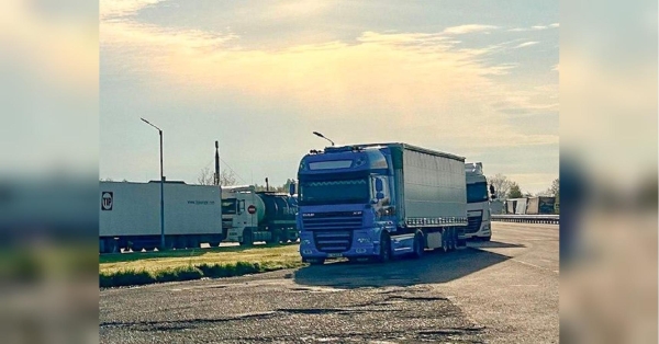 Бунт європейських перевізників: поляки знімають блокаду українського кордону, словаки починають, угорці ще думають - INFBusiness