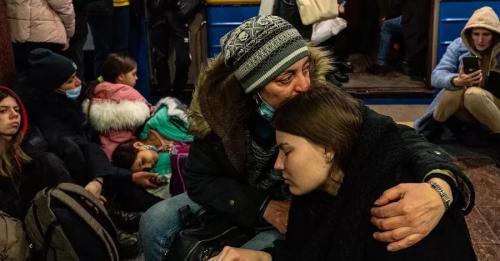 Посольство спростувало новину про продовження тимчасового захисту для українців у Польщі - INFBusiness