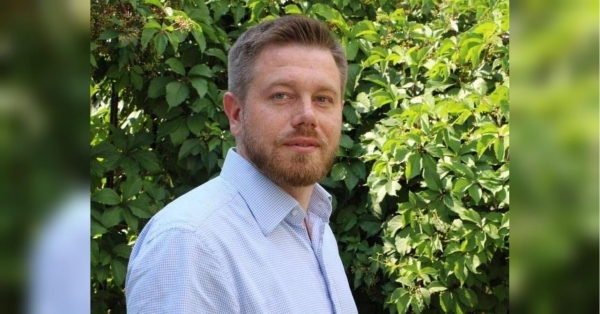 В «Агенції оборонних закупівель» відбулася кадрова ротація, яка є ключовою для цього відомства. Так, Володимир Пікузо більше не очолює державне підприємство «Агенція оборонних закупівель». 3 січня 2024 року в офіційних реєстрах його було змінено на Оксану Щибрю та переведено на посаду заступника. «Агенція оборонних закупівель» залишилася без директора — Володимира Пікузо переведено на заступника - INFBusiness