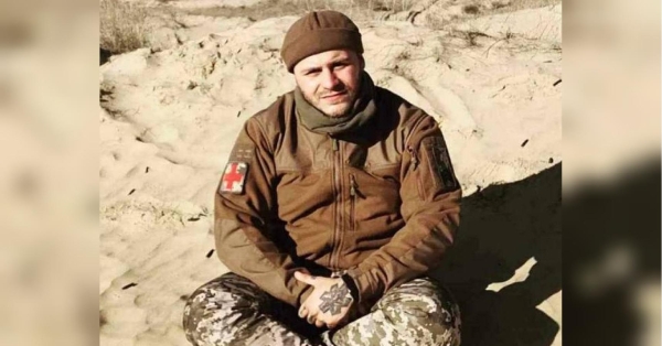 «Шолом розколовся навпіл, але врятував життя сина»: 21 місяць мати не знала, де її син, і нарешті отримала звістку про нього - INFBusiness