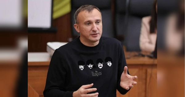 Ексмеру Ірпеня Карплюку відмовили у в'їзді до США — політолог - INFBusiness
