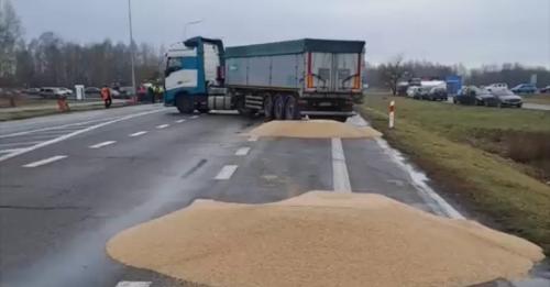 Блокада українсько-польського кордону: як вийти із патової ситуації - INFBusiness