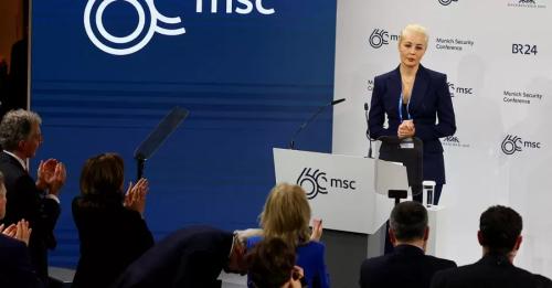 Дружина Навального на Мюнхенській конференції говорила про злочини Путіна, не згадавши війну в Україні - INFBusiness