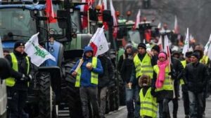 Потрібно знайти рішення, яке підтримає українських і не нашкодить польським аграріям, – Денис Шмигаль