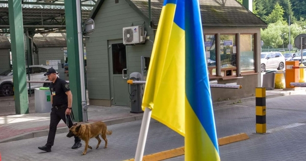 Чи мають право прикордонники вимагати додаткові довідки від ТЦК при перетині кордону? - INFBusiness
