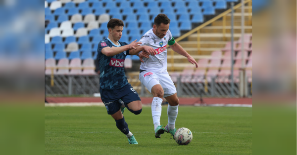 У суботу, 23 березня, у Черкасах відбувся перенесений поєдинок 17-го туру чемпіонату України з футболу, в якому «Динамо» раніше перед паузою на матчі збірних обіграло «Зорю». Аутсайдер УПЛ здобув першу гостьову перемогу у сезоні: відеоогляд матчу - INFBusiness