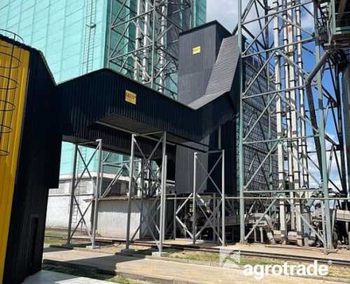 Аби підвищити енергоефективність виробництва та конкурентоспроможність продукції, на Гадяцькому елеваторі, який є найпотужнішим у компанії, встановили два нові твердопаливні котли для сушарок. Аналогічним котлом обладнали і Коломацький елеватор. Гадяцький та Коломацький елеватори Групи АГРОТРЕЙД обладнали енергоефективними котлами для сушарок - INFBusiness