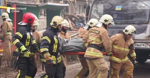 У Сумах з-під завалів будинку витягли тіло ще однієї людини - INFBusiness