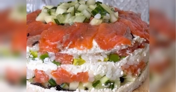 Точно вистачить на всю сім’ю: смачний та легкий в приготуванні суші-торт - INFBusiness