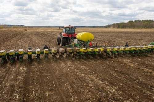 Згідно з оперативною інформацією сільськогосподарські товаровиробники Сумської області, а саме Охтирського, Роменського та Сумського районів, розпочали сівбу ранніх зернових та зернобобових культур. На Сумщині розпочалась посівна - INFBusiness