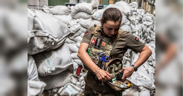 Стати офіцером за 40 днів: Міноборони запроваджує нову форму навчання для мобілізованих медиків - INFBusiness