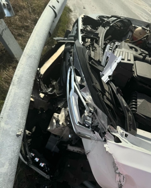 Незважаючи на ранкову ракетну атаку росіян, серед киян були люди, яким потрібно було вирушати у дорогу. 1