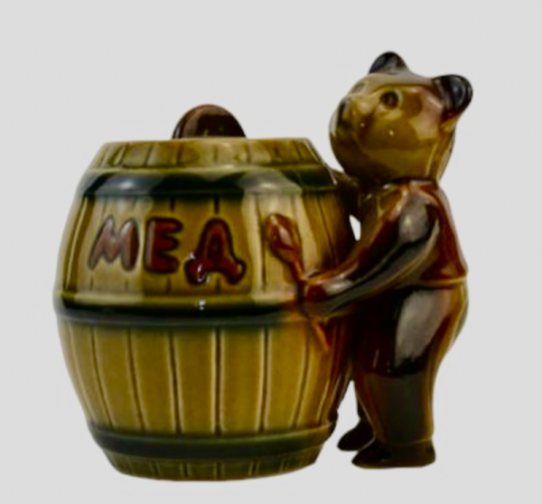 Медівниця «Ведмедик з бочкою для меду». Славутський завод «Будфарфор». 1970-ті 1