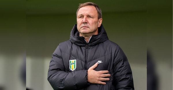 Легендарний у минулому футболіст «Динамо» та збірної України Юрій Калитвинцев після домашньої поразки від команди свого сина «Олександрії» залишив посаду головного тренера клубу української прем'єр-ліги «Полісся. Про це в інтерв'ю офіційному сайту житомирян повідомив президент клубу Геннадій Буткевич. Легенда «Динамо» після поразки від команди свого сина залишила посаду головного тренера клубу УПЛ - INFBusiness