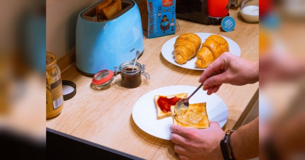 «Ні» каві та круасанам на сніданок: що ще не варто їсти натщесерце - INFBusiness