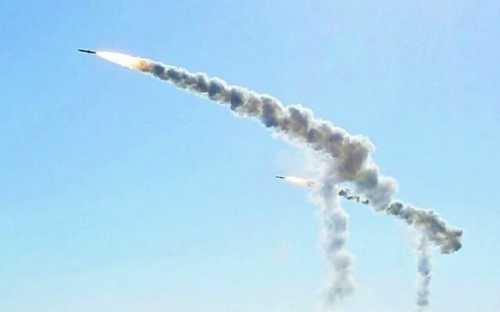 Агрохолдинг Кернел повідомив про значне погіршення умов своєї діяльності у зв'язку з нещодавніми масштабними ракетними атаками Росії, націленими на критично важливу цивільну інфраструктуру в Україні. Ракетні атаки суттєво погіршили роботу агрохолдингу «Кернел» - INFBusiness