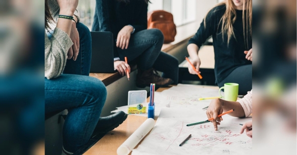 У Польщі не знають, що робити з українськими студентами, які мають прострочені документи - INFBusiness