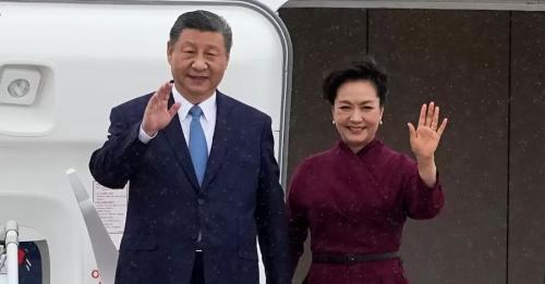 Лідер Китаю розпочав своє перше за п'ять років європейське турне з Франції - INFBusiness