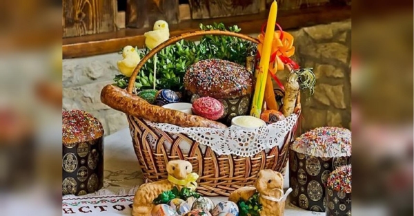 Горілку залиште вдома, а ось хрін та сіль не забудьте: що покласти в кошик для освячення в церкві на Великдень - INFBusiness