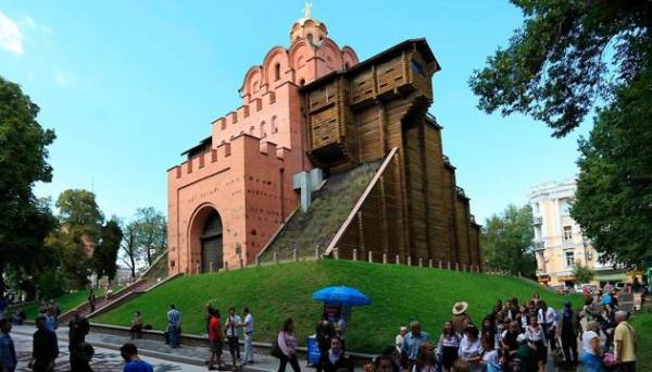 У Києві пройде виставка артоб’єктів, де збиратимуть кошти для підтримки ЗСУ - INFBusiness