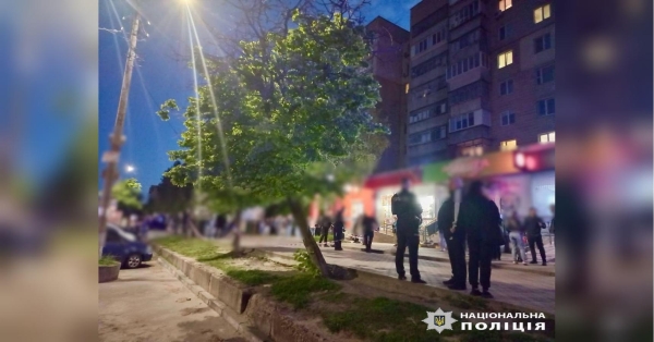 Поранив себе і поліцейського: у Броварах під Києвом чоловік підірвав гранату - INFBusiness