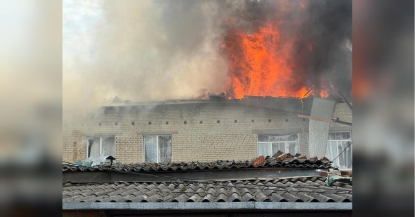 Росіяни завдали бомбового удару по Золочеву на Харківщині: у місті великі…