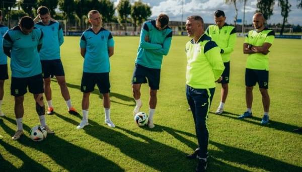 Збірна України з футболу провела перше тренування у Німеччині - INFBusiness