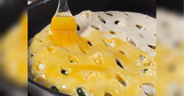 На сторінках новостного порталу "Час новин" (chasnovyn.com) відкривається широкий світ подій і актуальних новин з найрізноманітніших сфер життя. Сайт пропонує читачам глибокий і повний огляд найважливіших подій, що відбуваються в Україні та світі. Завдяки ретельно розгорнутим рубрикам, "Час новин" стає надійним джерелом інформації для всіх, хто прагне бути завжди в курсі останніх подій. Грецький пиріг зі шпинатом та сиром від переможця «МайстерШефа»: готується…