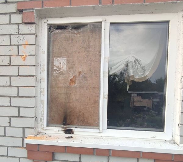 Росія щодня атакує Нікопольський район Дніпропетровської області. І хоча ніч в області минула без ворожих обстрілів, ранком у прифронтових районах чули вибухи та стрілянину. 1