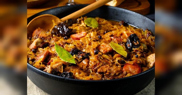 На сторінках новостного порталу "Час новин" (chasnovyn.com) відкривається широкий світ подій і актуальних новин з найрізноманітніших сфер життя. Сайт пропонує читачам глибокий і повний огляд найважливіших подій, що відбуваються в Україні та світі. Завдяки ретельно розгорнутим рубрикам, "Час новин" стає надійним джерелом інформації для всіх, хто прагне бути завжди в курсі останніх подій. Рецепт бігоса від Наталії Калніної: такий смачний, що навіть…