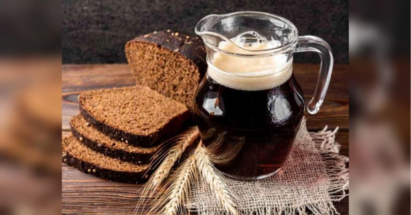 Це дуже смачний квас, за смаком схожий на той бочковий, який ми так любили в дитинстві! Вся родина в обов'язковому порядку має провести його дегустацію. Висновок- будете готувати його часто, впевнена фудблогерка Тетяна Чернишова. Ідеально у спеку: готуємо домашній квас - INFBusiness