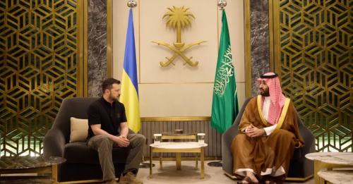 Зеленський прибув із неоголошеним візитом до Саудівської Аравії та зустрівся зі спадкоємним принцем - INFBusiness