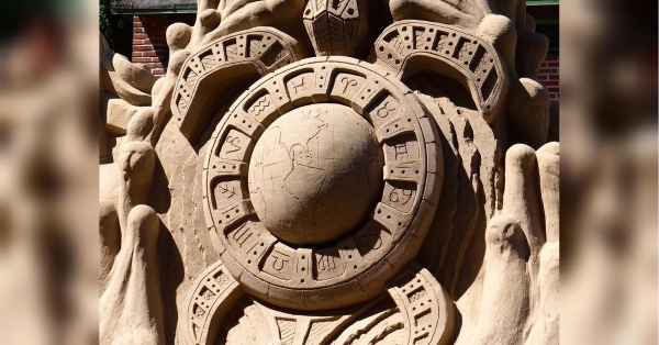 Якщо такі знаки зодіаку як Лев, Терези та Риби, як вважають астрологи, важко перехитрити через їхні риси характеру, то інша трійцю за розумом, хитрістю та винахідливістю перевершує інших представників зодіакального кола. Не намагайтеся їх перехитрити: астрологи назвали три «найрозумніші» знаки зодіаку - INFBusiness