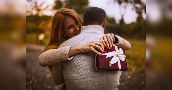 Згідно з прогнозом Анжели Перл, сьогодні очікується день, сповнений сильними емоціями. Втім, позитивні тенденції будуть переважати, і більшість людей впораються з усіма викликами. Всесвіт закидає подарунками: на які знаки Зодіаку очікує великий успіх у другій половині червня - INFBusiness