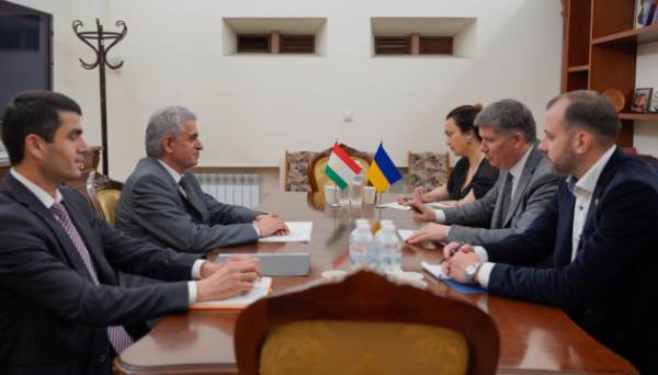 Україна й Таджикистан активізують співпрацю у сфері культури - INFBusiness