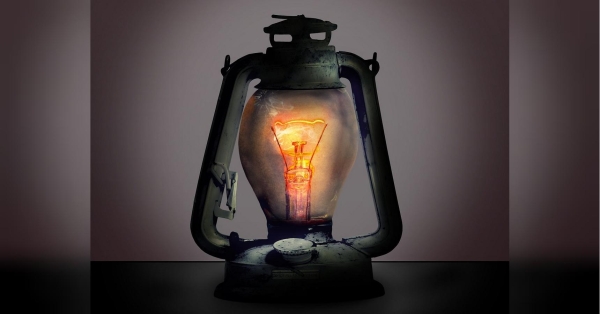 В Україні тривають відключення світла, які невдовзі можуть стати тривалішими через виведення на ремонт одного потоужного блоку АЕС. У вівторок, 18 червня, відключення за графіками через дефіцит в енергосистемі триватимуть протягом усієї доби. В системі — серйозний дефіцит: коли завтра діятимуть графіки відключення світла - INFBusiness