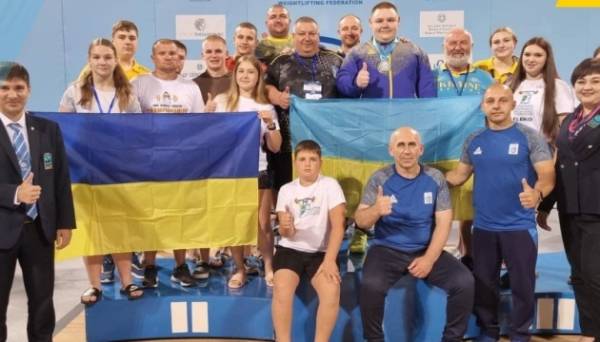 Українські важкоатлети здобули 39 медалей юніорського Євро у Салоніках - INFBusiness