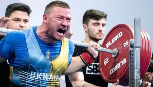 Українець Новописьменний побив рекорд світу на ЧС-2024 з пауерліфтингу в Литві 22.06.2024 01:52 Укрінформ У литовському місті Друскінінкай триває чемпіонат світу з класичного пауерліфтингу. Українець Новописьменний побив рекорд світу на ЧС-2024 з пауерліфтингу в Литві - INFBusiness