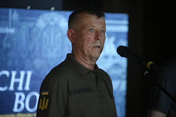 Музею війни передали на довічне зберігання унікальний рукописний збірник «Пісні волі» - INFBusiness