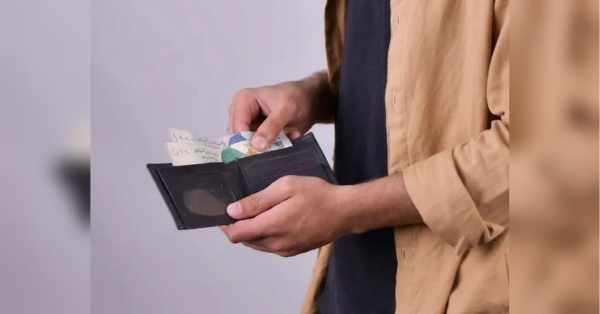 Липень стане місяцем, коли у багатьох людей відбудуться різкі зміни у фінансах, причому майже за один день. Йдеться про з'єднання Марса та Урана у знаку Тельця, яке відбувається 16 липня, а значить у дні поряд із цією датою у багатьох цілком можуть статися прориви. Наприклад, є можливість отримати підвищення зарплати, а може у вас з'явиться новий бізнес-партнер або друге джерело доходу, інформує Ukr.Media. Можна розраховувати на підвищення зарплати: липень різко змінить фінансове становище цих знаків зодіаку - INFBusiness