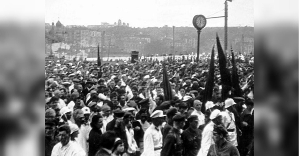 Конспірологічні теорії змов популярні у всі часи. Не дивно, що одна з них виникла в 1934 році у зв’язку з перенесенням (фактично поверненням) столиці з Харкова до Києва. Причому про цю конспірологічну версію історики дізналися зі звітів своїм урядам співробітників консульств західних країн в Харкові, який з 1920-го до середини 1934 року був столицею Української Соціалістичної Радянської Республіки. Що це за версія, а також як Харків став столицею і чому її врешті повернули до Києва, в інтерв’ю «ФАКТАМ» розповів старший науковий співробітник Інституту історії України НАНУ Геннадій Єфіменко. І Київ, і Харків могли не стати столицею України: яке місто мало реальні шанси на цей статус - INFBusiness