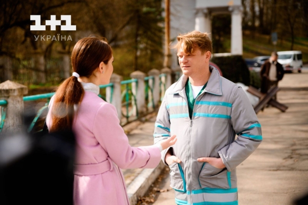 Олександр Печериця на зйомках серіалу “Лікарка за покликанням” 1